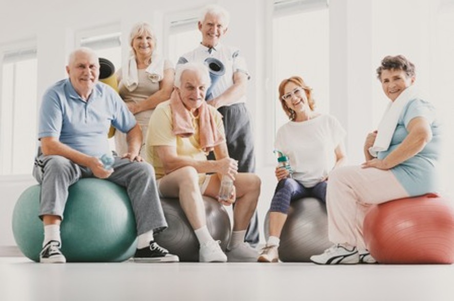 L'importance des exercices psychomoteurs pour les personnes âgées